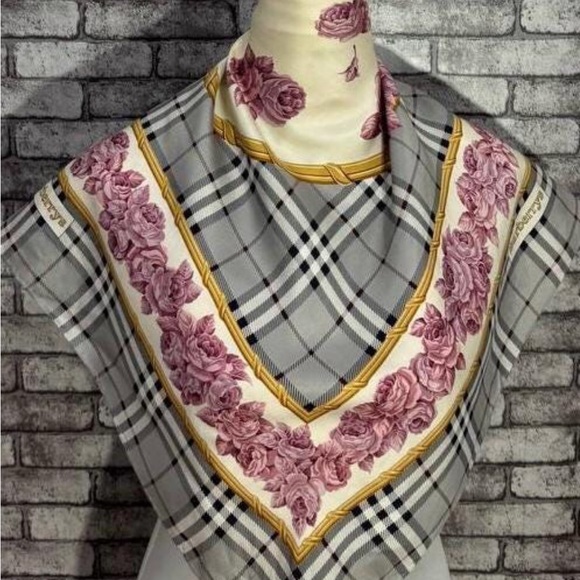 ❤️Burberry Floral Plaid Women's Scarf - Picture 3 of 11